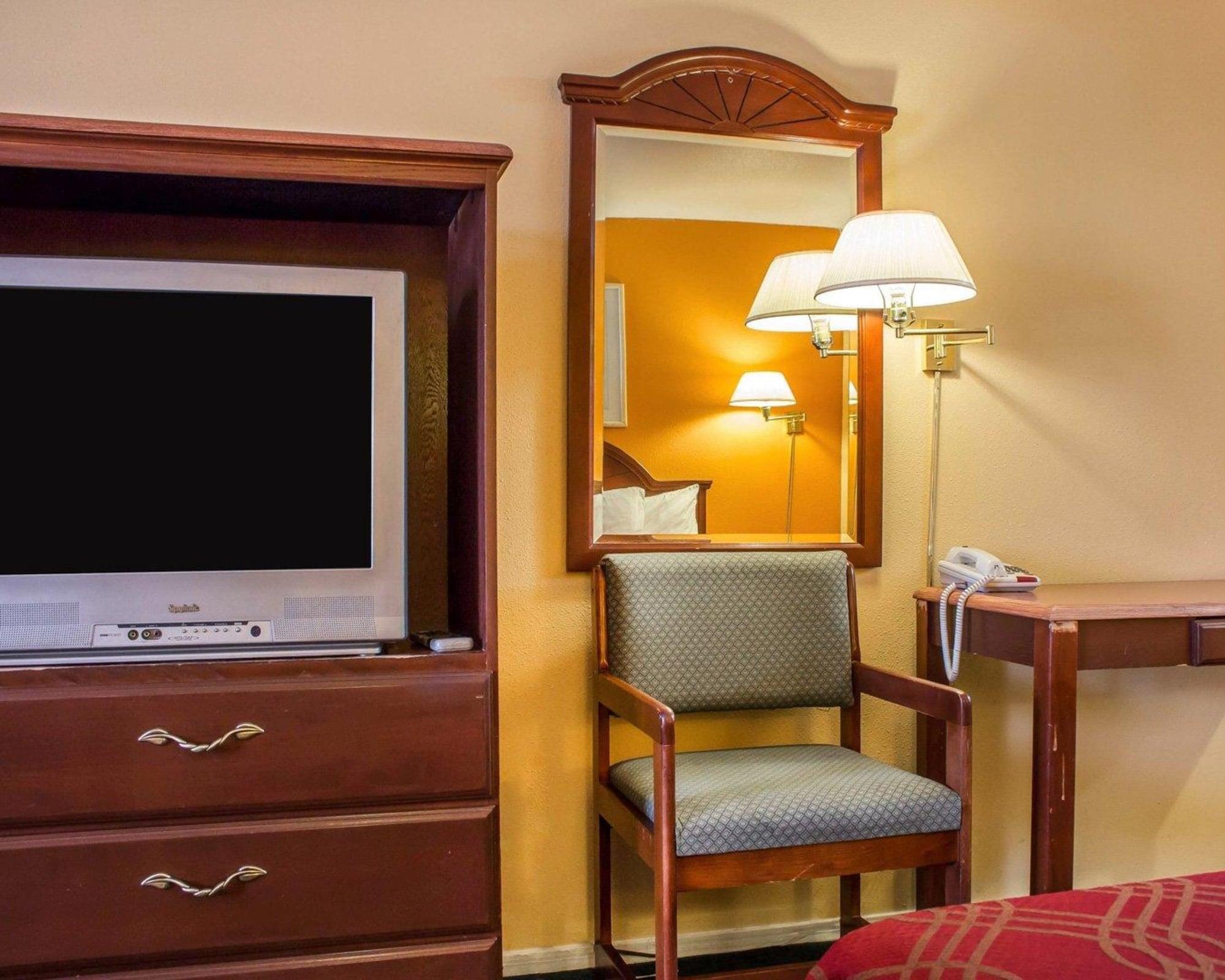 Travelodge By Wyndham Kingman Kültér fotó
