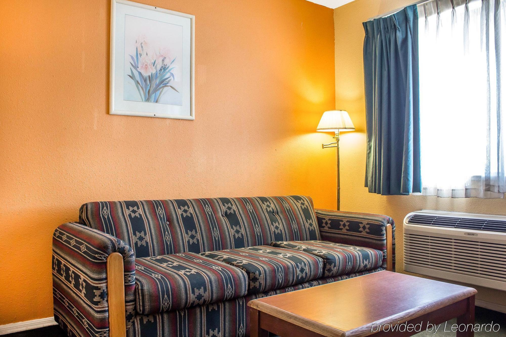 Travelodge By Wyndham Kingman Kültér fotó
