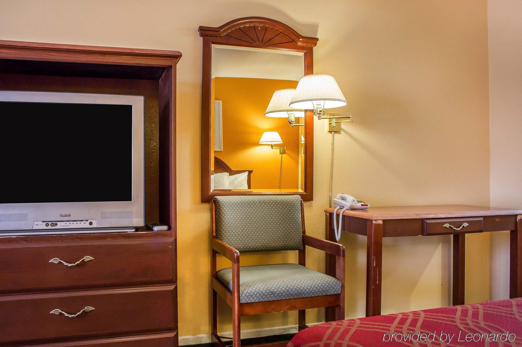 Travelodge By Wyndham Kingman Kültér fotó